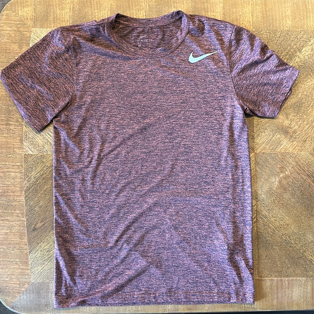 Nike T-shirt athletic Dri-fit